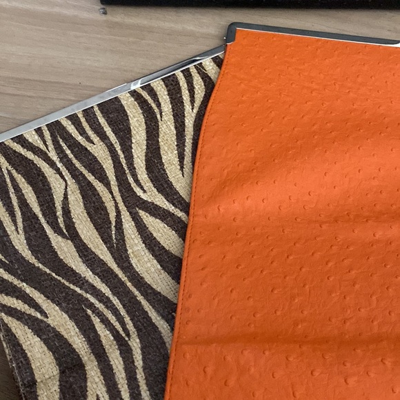 Handbag with multiple leather colors - Picture 3 of 3